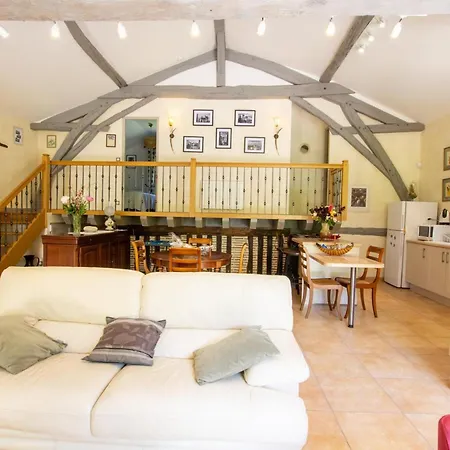 Charmante Grange Rénovée En Périgord, Terrasse, Animaux Admis - Fr-1-616-516 La Chapelle-Gonaguet